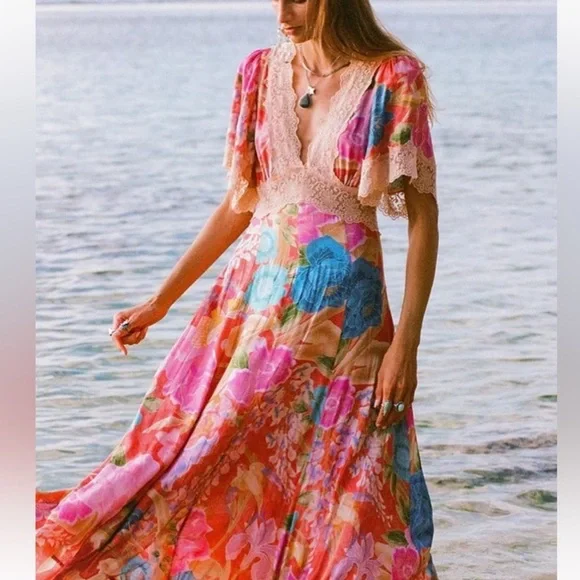 NWT Spell Painter's Garden Lace Maxi Dress
Crimson, small - Picture 3 of 16